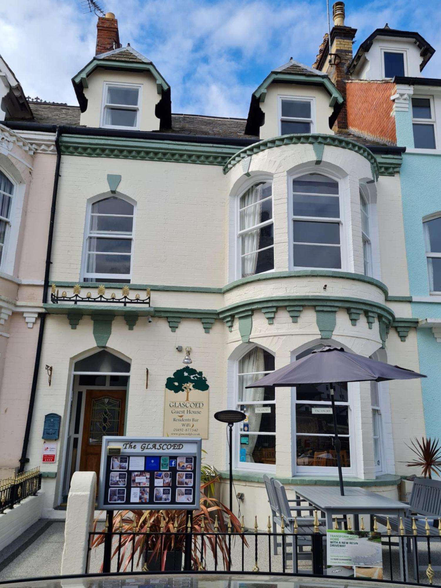 Glascoed Guest House Llandudno Buitenkant foto